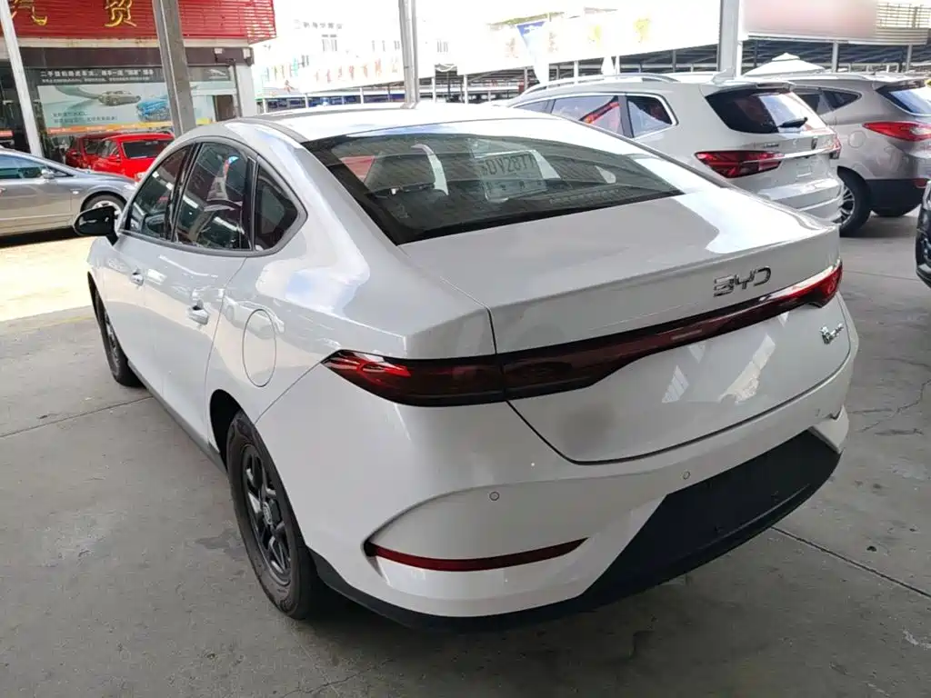 BYD Qin PLUS — миниатюра 5