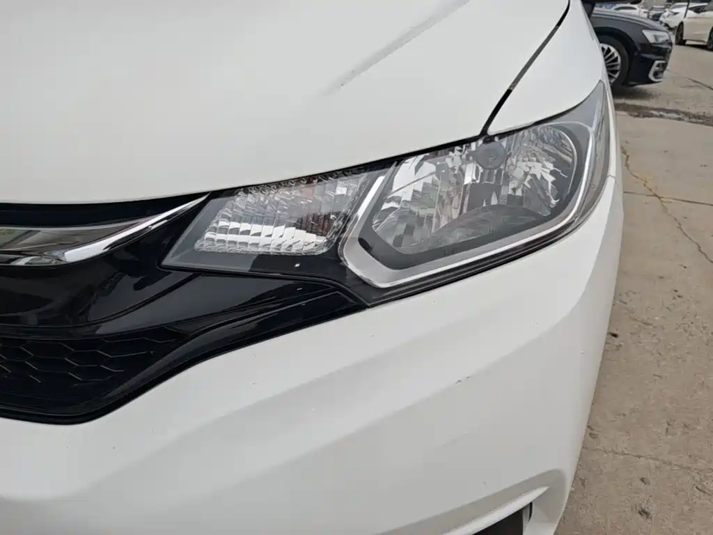 Honda Fit — миниатюра 24