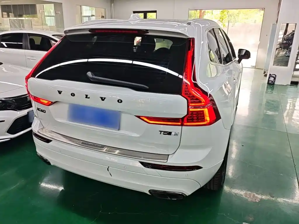 Volvo XC60 — миниатюра 7