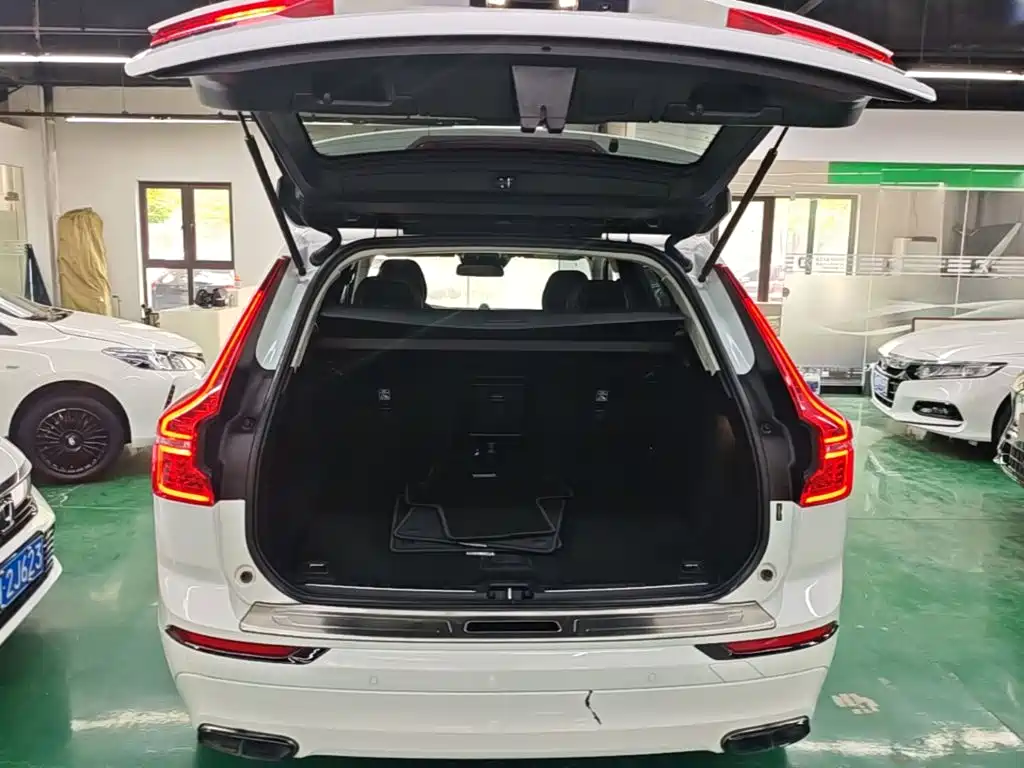 Volvo XC60 — миниатюра 19