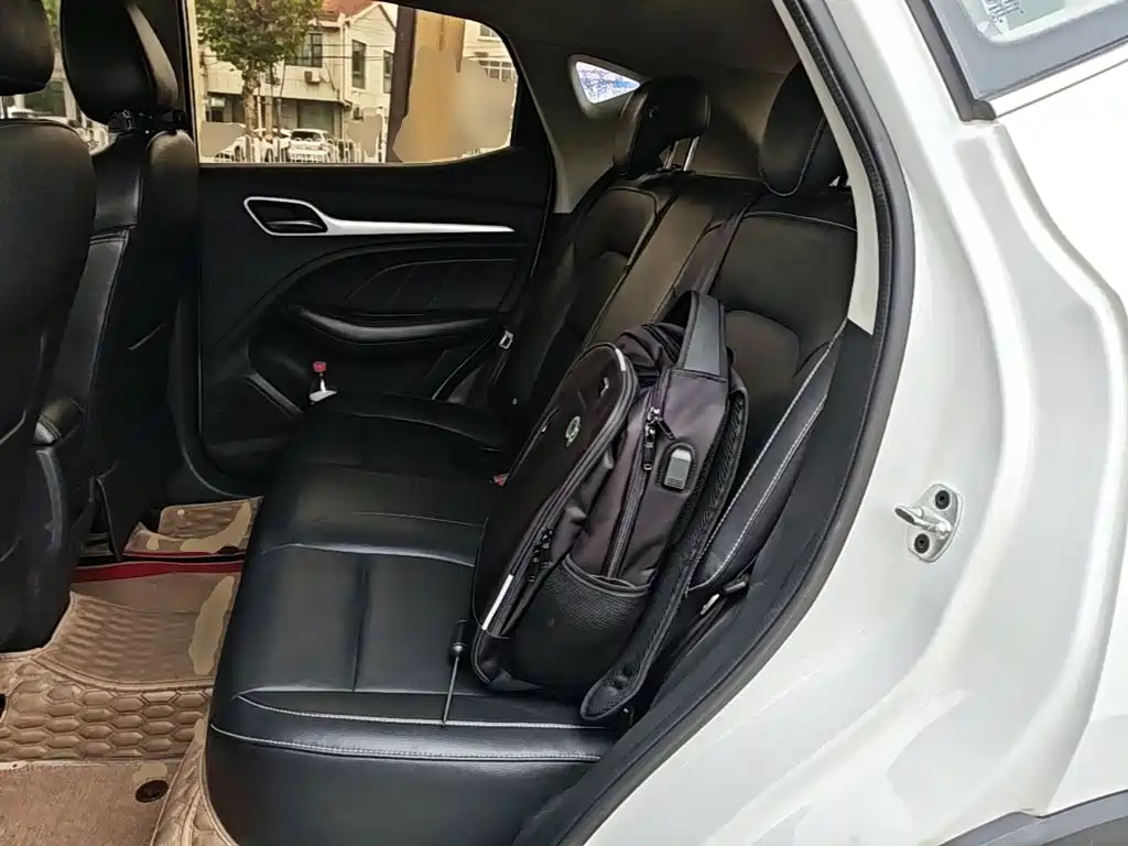 MG ZS — миниатюра 17