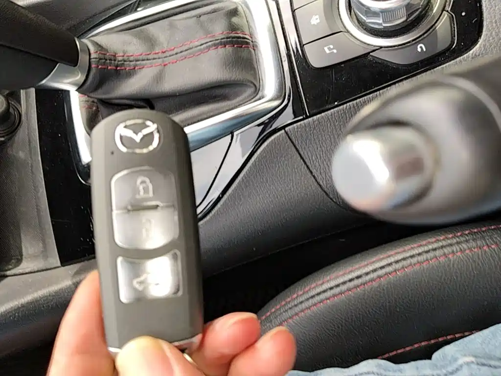 Mazda 3 Axela — миниатюра 9