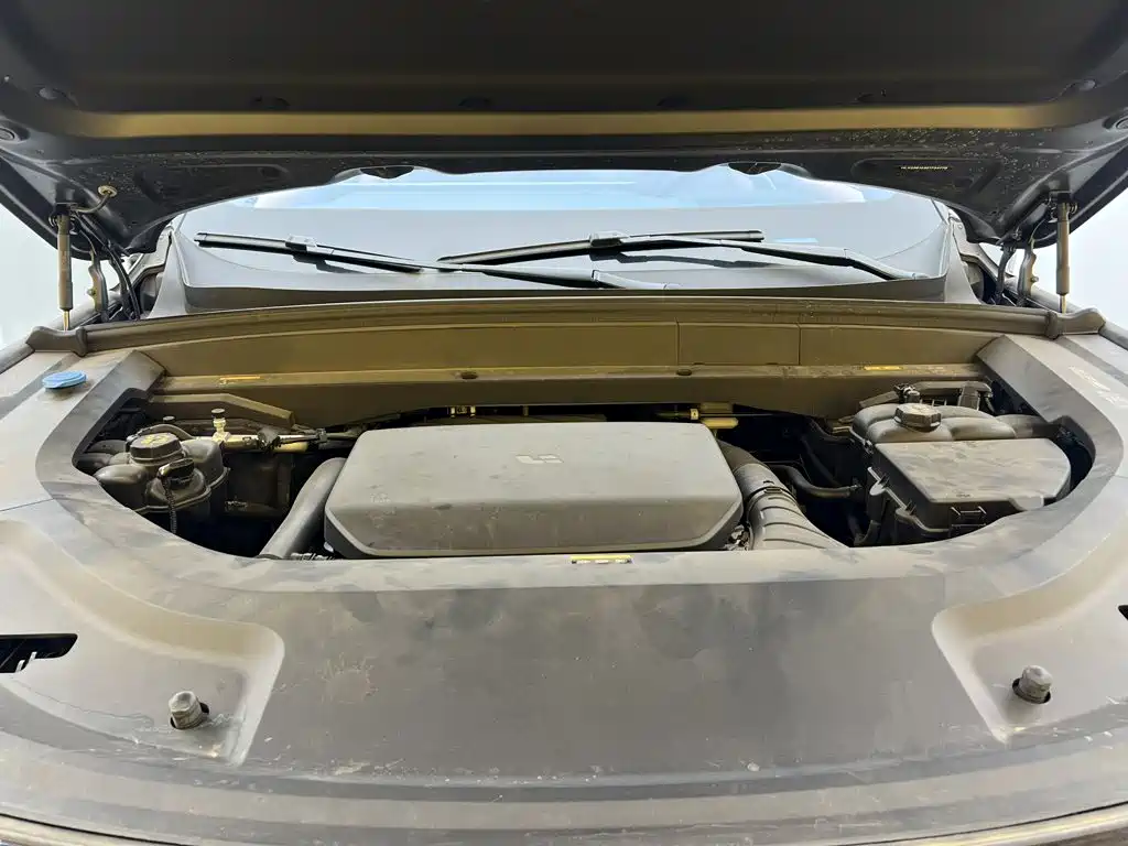 Li Auto Li L8 — миниатюра 12