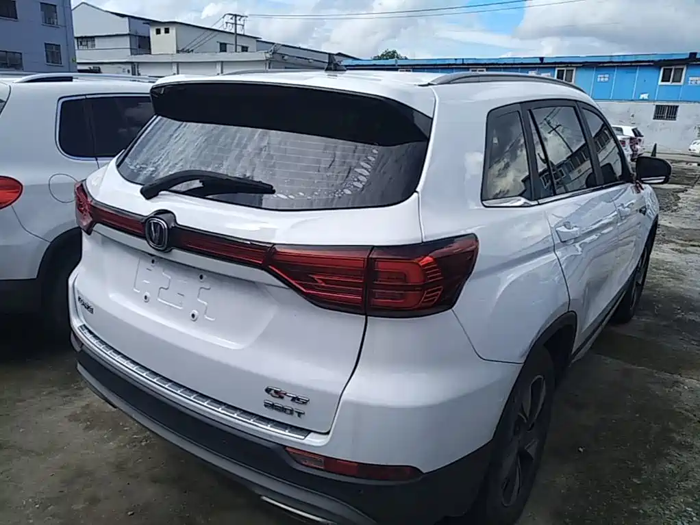 Changan CS75 — миниатюра 7