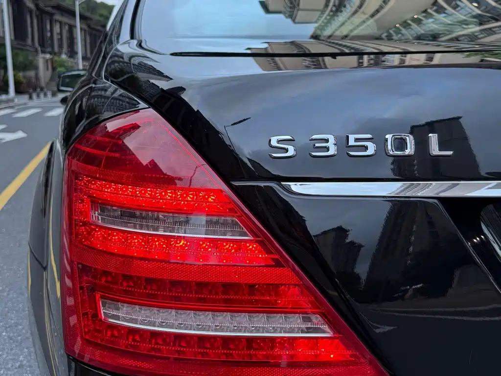 Mercedes-Benz S-Class — миниатюра 7