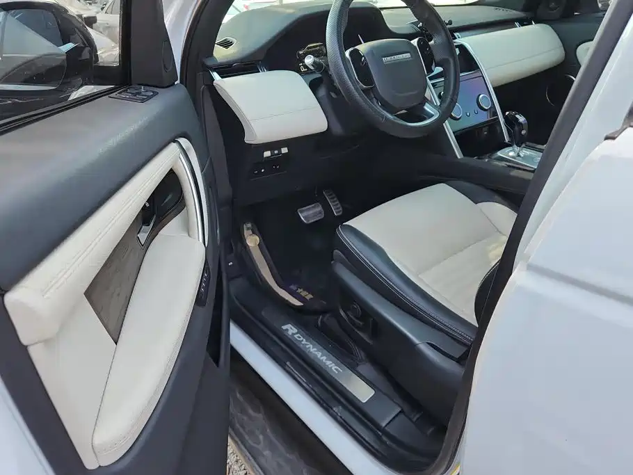 Land Rover Discovery Sport Hybrid — миниатюра 9