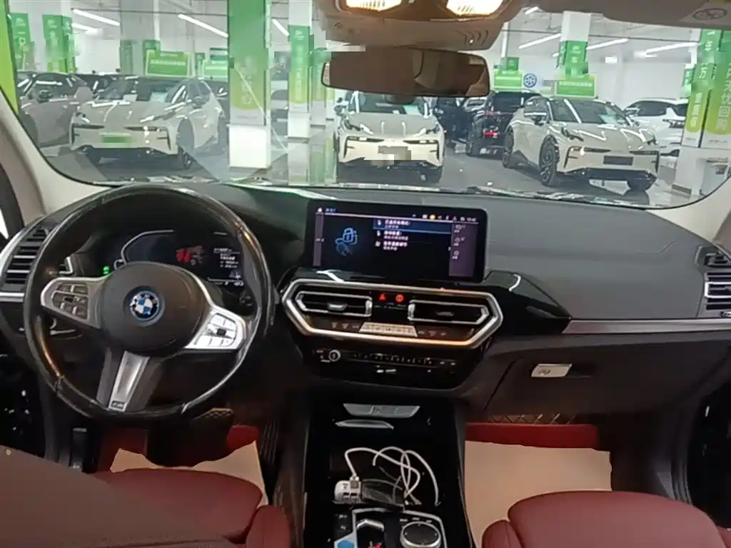 BMW iX3 2022 Lead