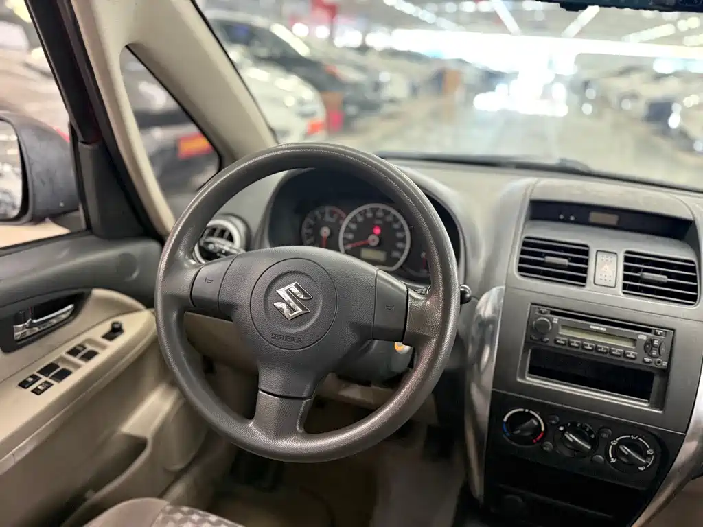 Suzuki SX4 2011 1.6L AT Comfort