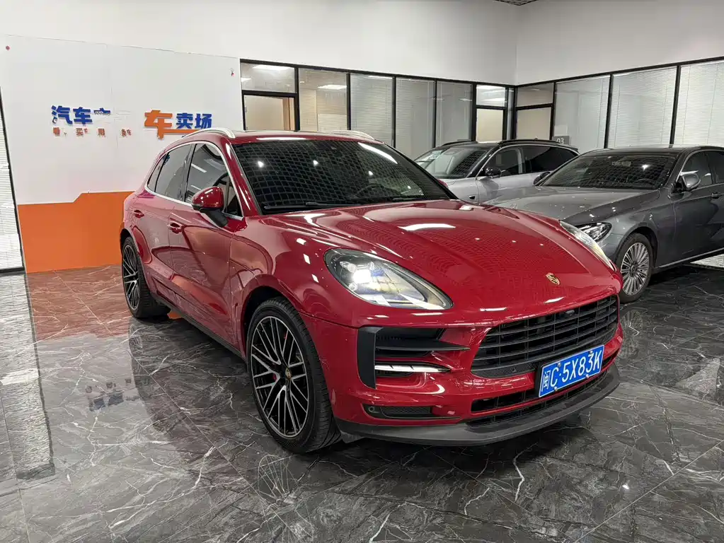 Porsche Macan — миниатюра 3