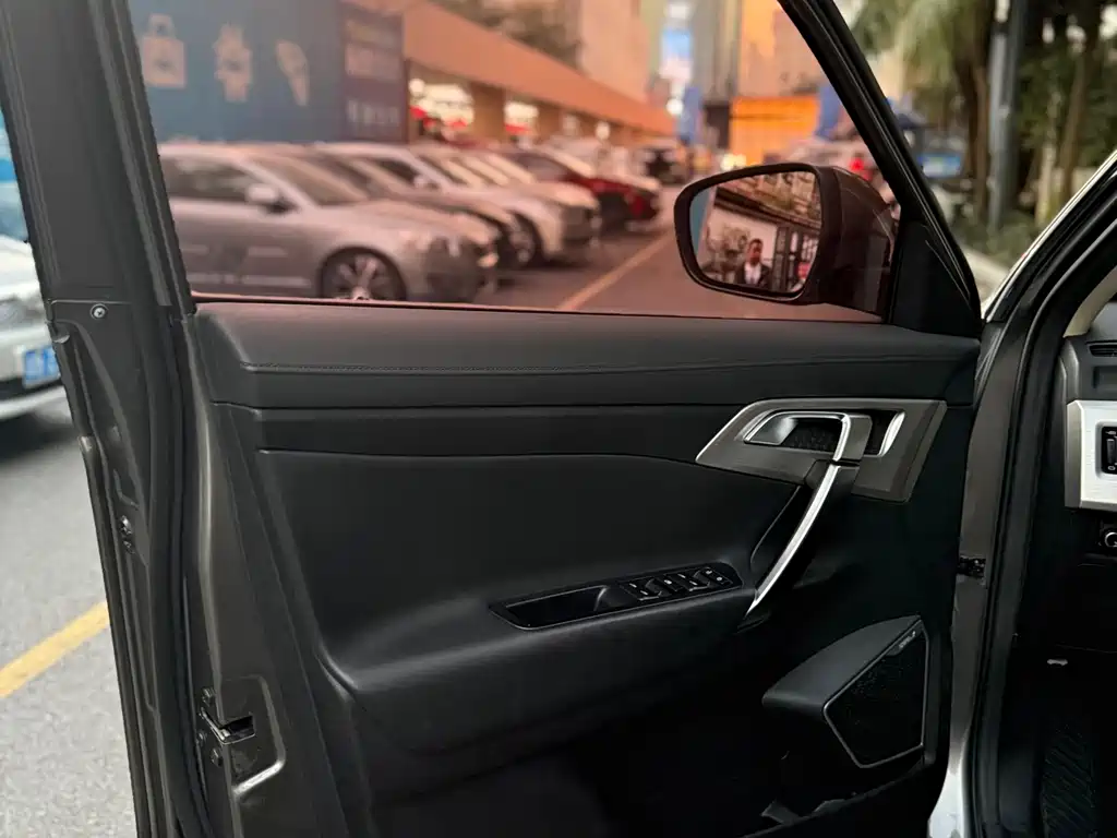 GEELY AUTOMOBILE BOYUE