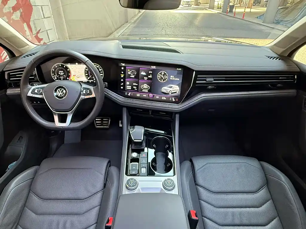 Volkswagen Touareg — миниатюра 7