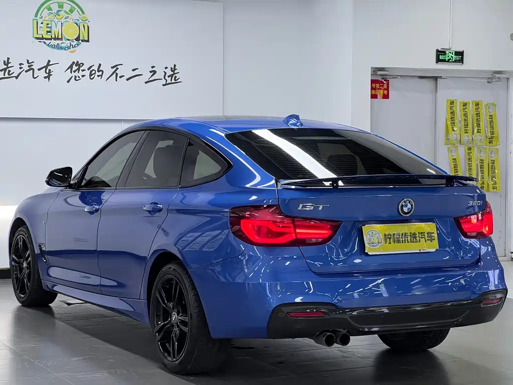 BMW 3 Series GT 3 GT 2019 320i M Sport