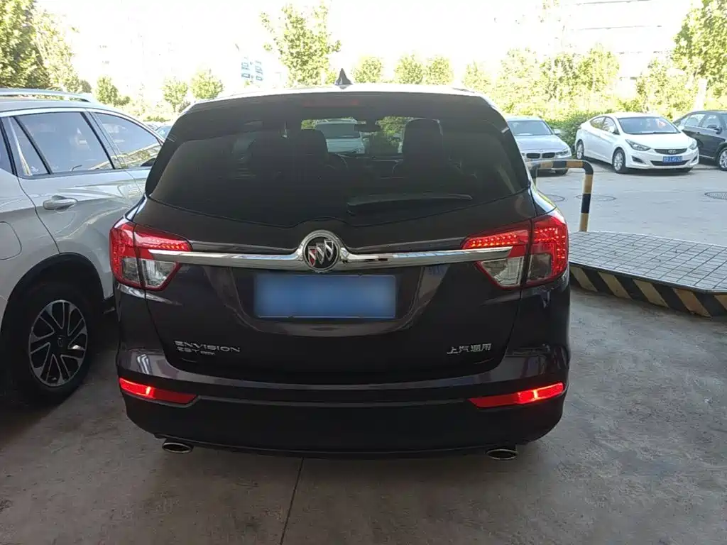 Buick Envision Plus — миниатюра 6