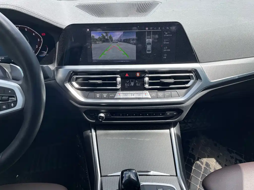 BMW 3 Series — миниатюра 11