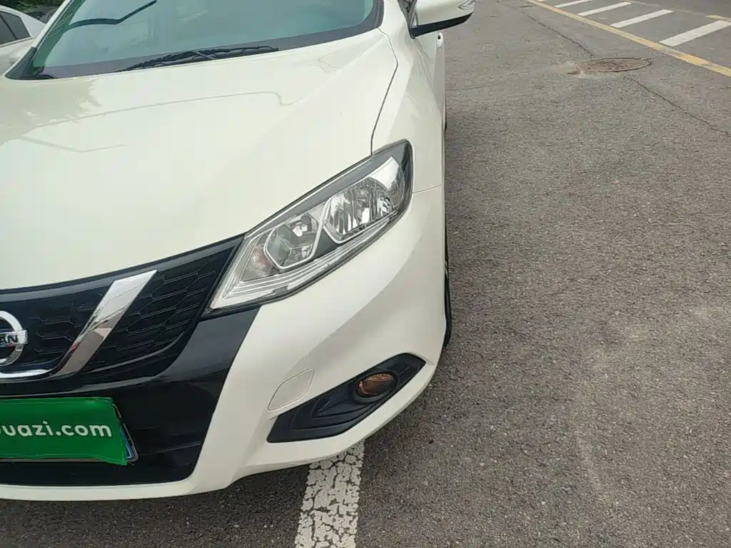Nissan Tiida — миниатюра 24