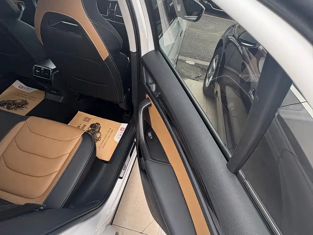 Skoda Kodiaq GT — миниатюра 10