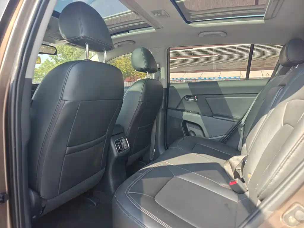 Kia Sportage — миниатюра 18