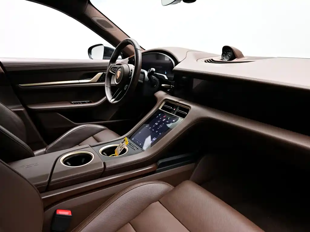Porsche Taycan 2025 Taycan 4 Cross Turismo