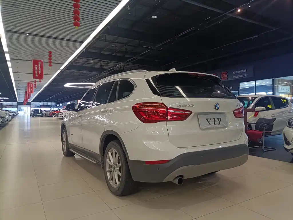 BMW X1 — миниатюра 5