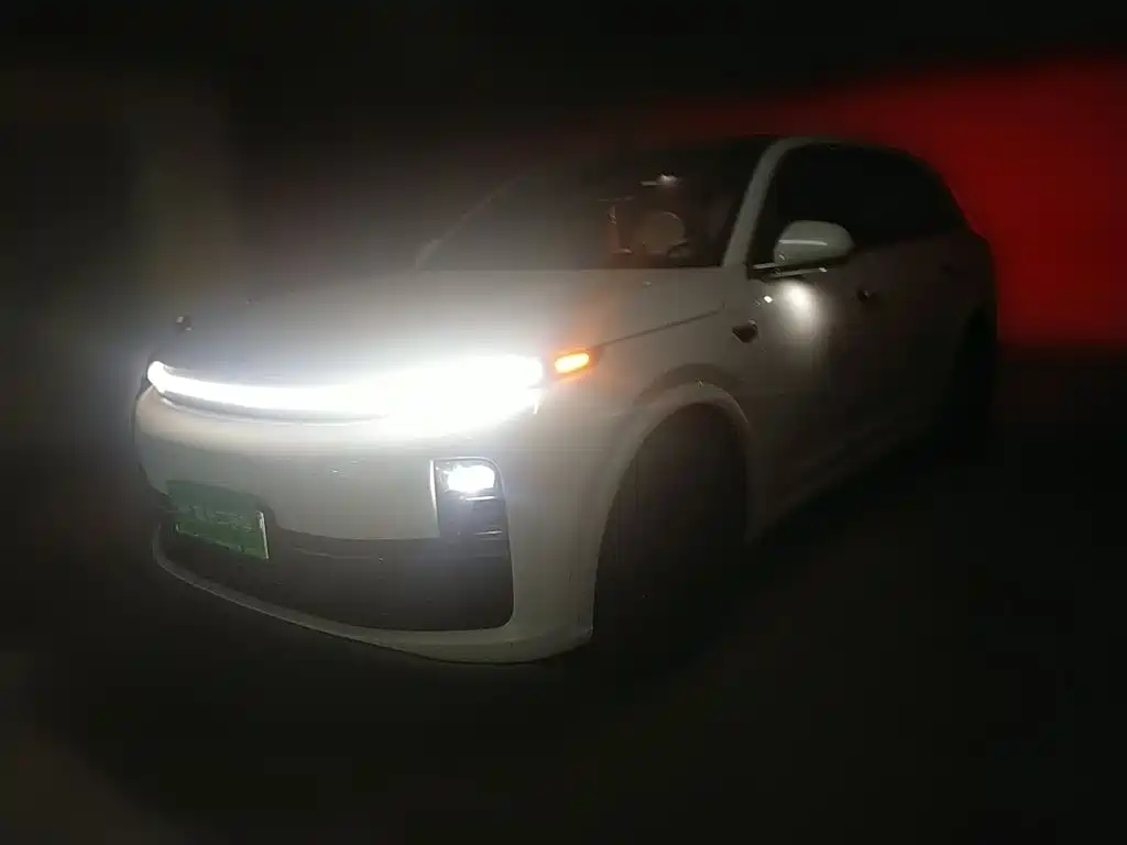 Li Auto Li L7