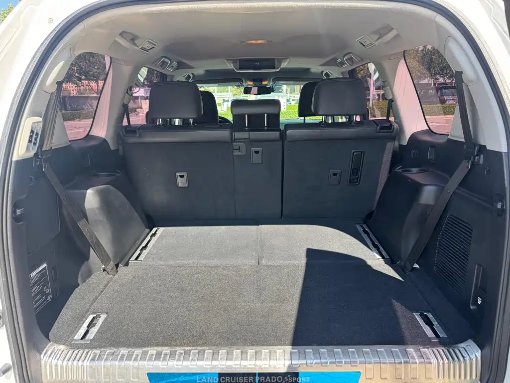 Toyota Prado — миниатюра 17
