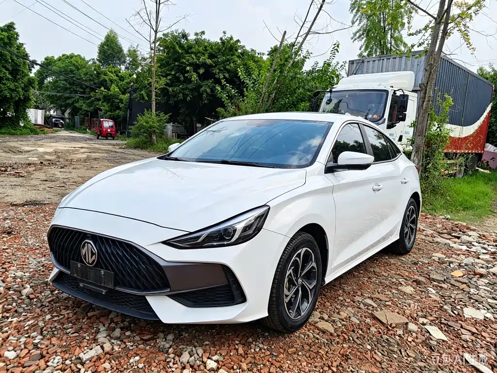 MG MG5 — миниатюра 3