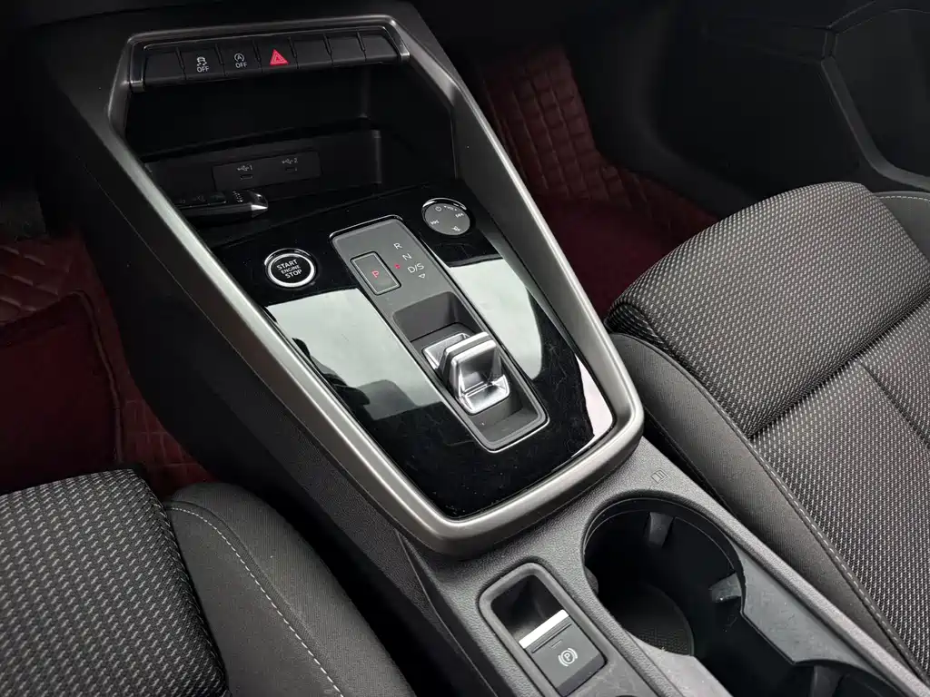 Audi A3 — миниатюра 12