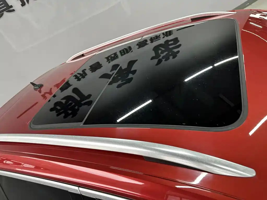 Volkswagen T-Roc — миниатюра 12