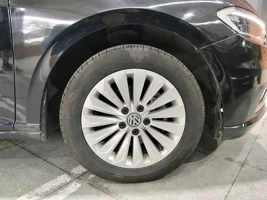 Volkswagen Lavida — миниатюра 17