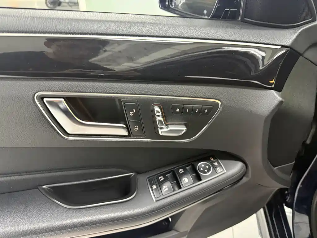 Mercedes-Benz E-Class E 2015 E 260 L Sport Fashion