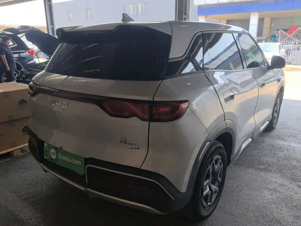 BYD Yuan Up UP 2025 Smart Drive 401KM