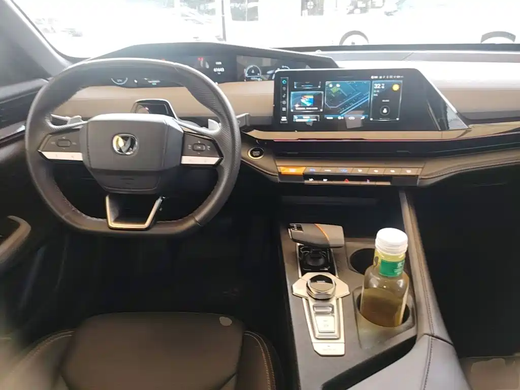 Changan UNI-V — миниатюра 10