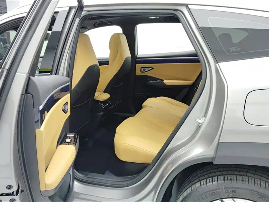 GEELY GALAXY GALAXY L7