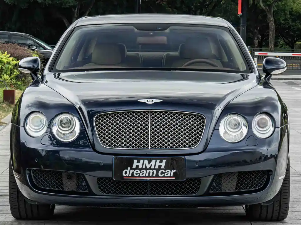 Bentley Flying Spur — миниатюра 2