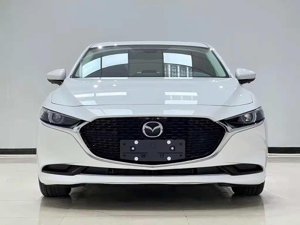 Mazda 3 Axela — миниатюра 2