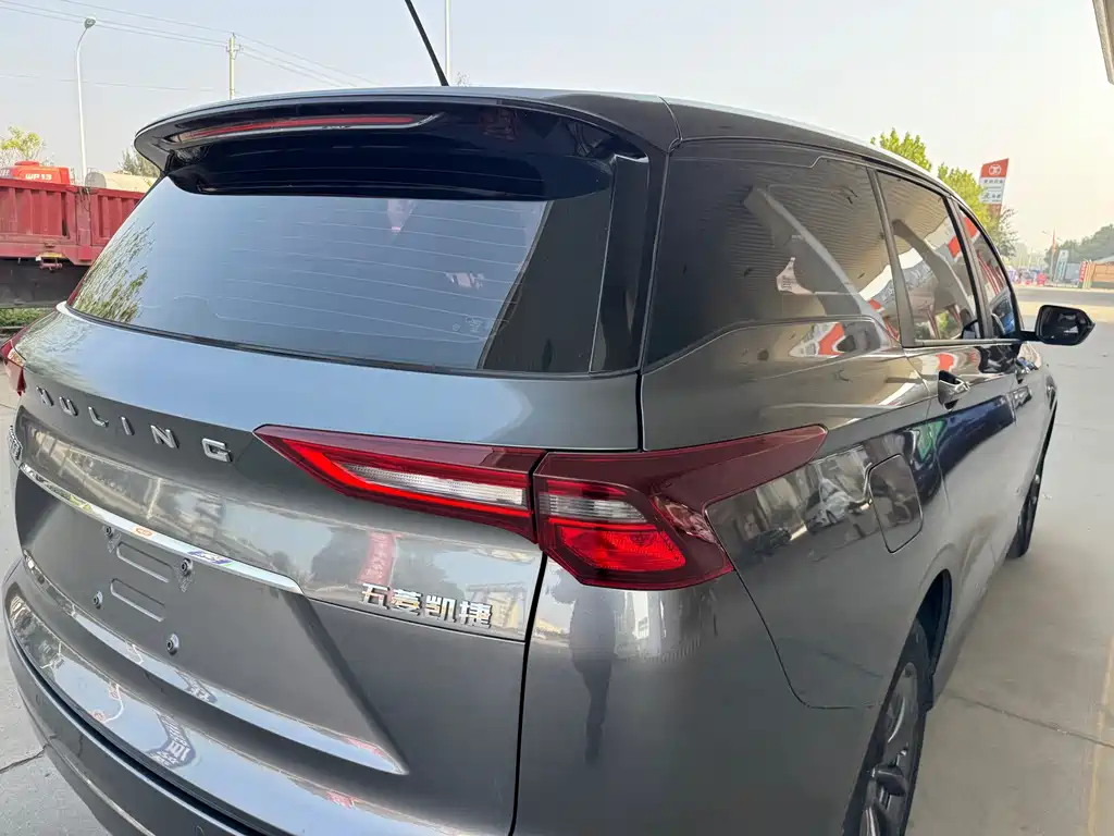 Wuling Victory — миниатюра 16