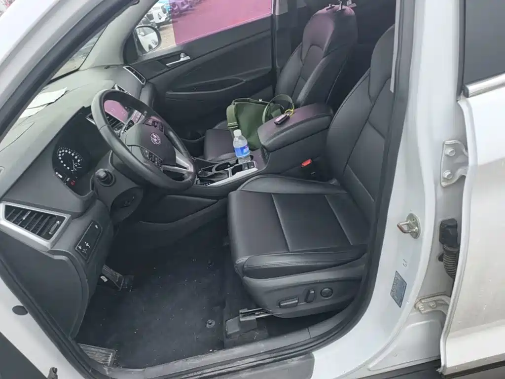 Hyundai Tucson — миниатюра 15