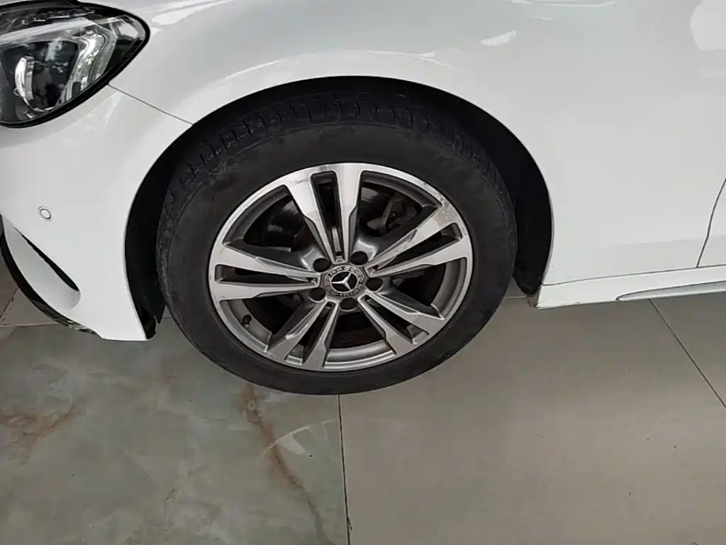 Mercedes-Benz C-Class — миниатюра 23