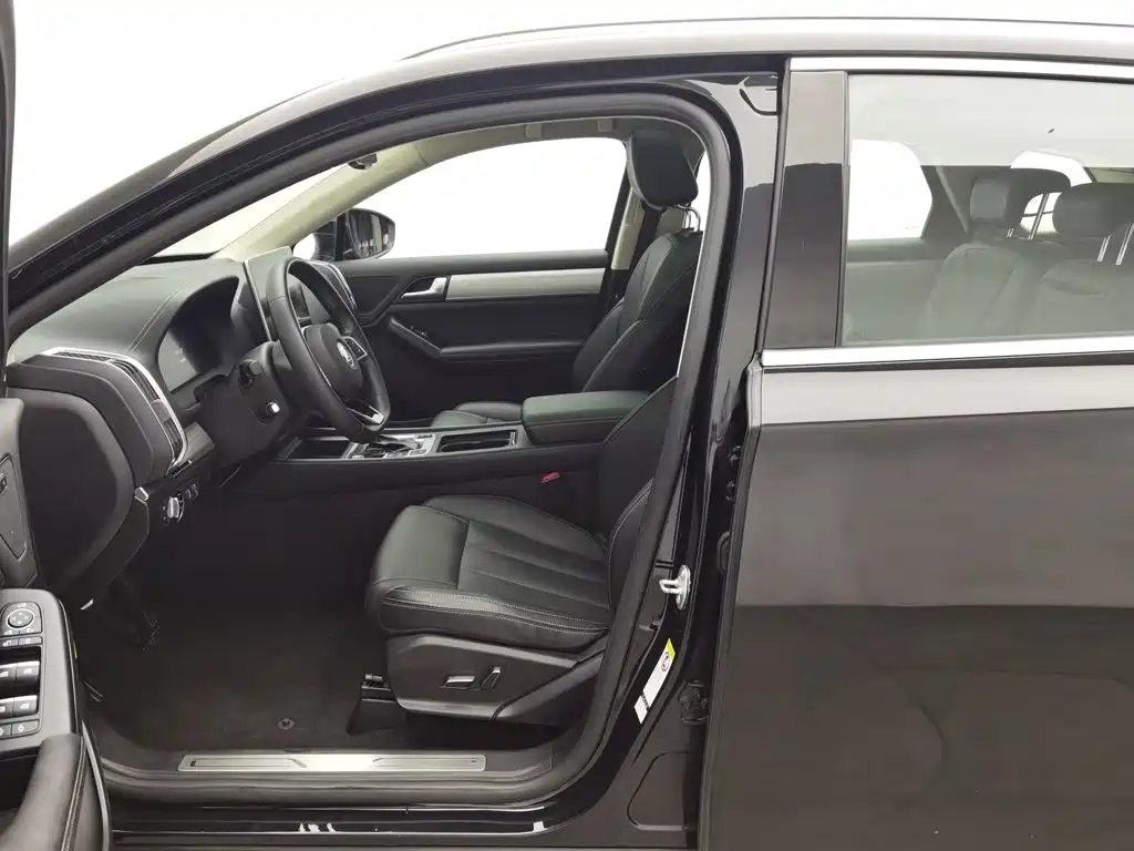 BYD Tang — миниатюра 10