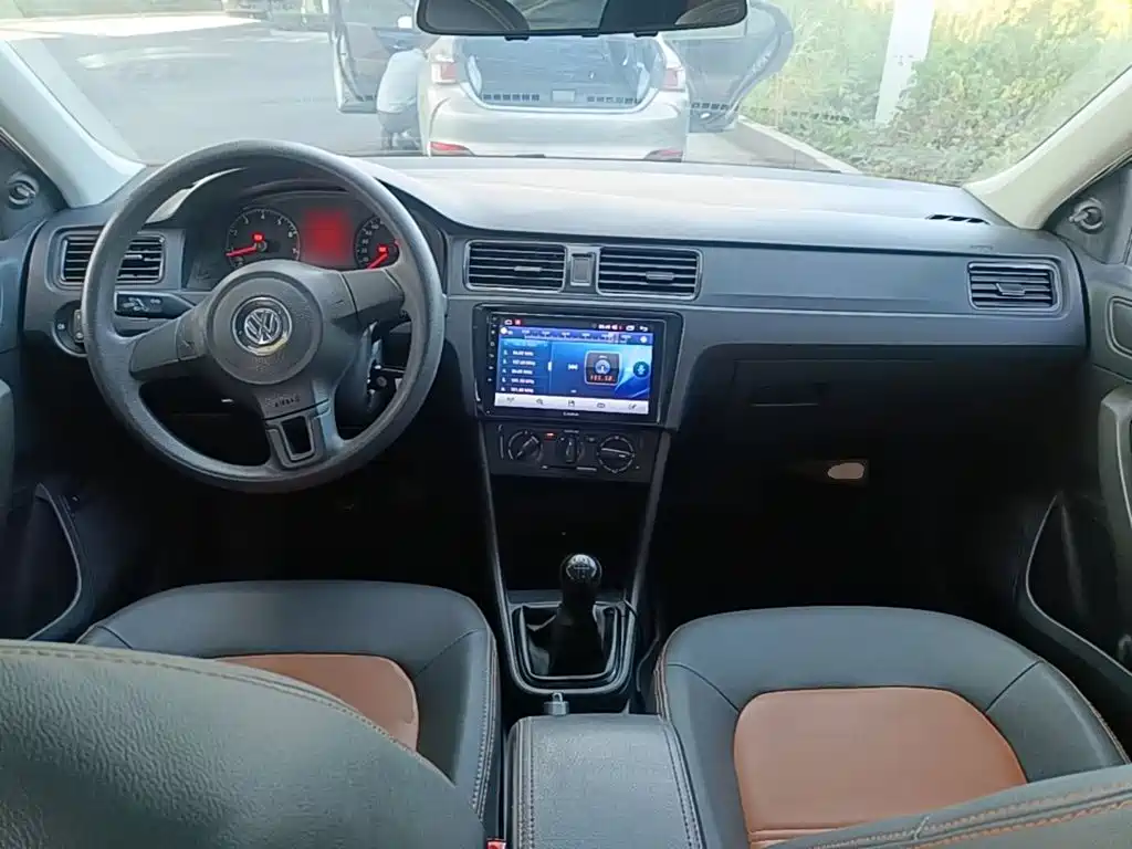 Volkswagen Santana — миниатюра 10