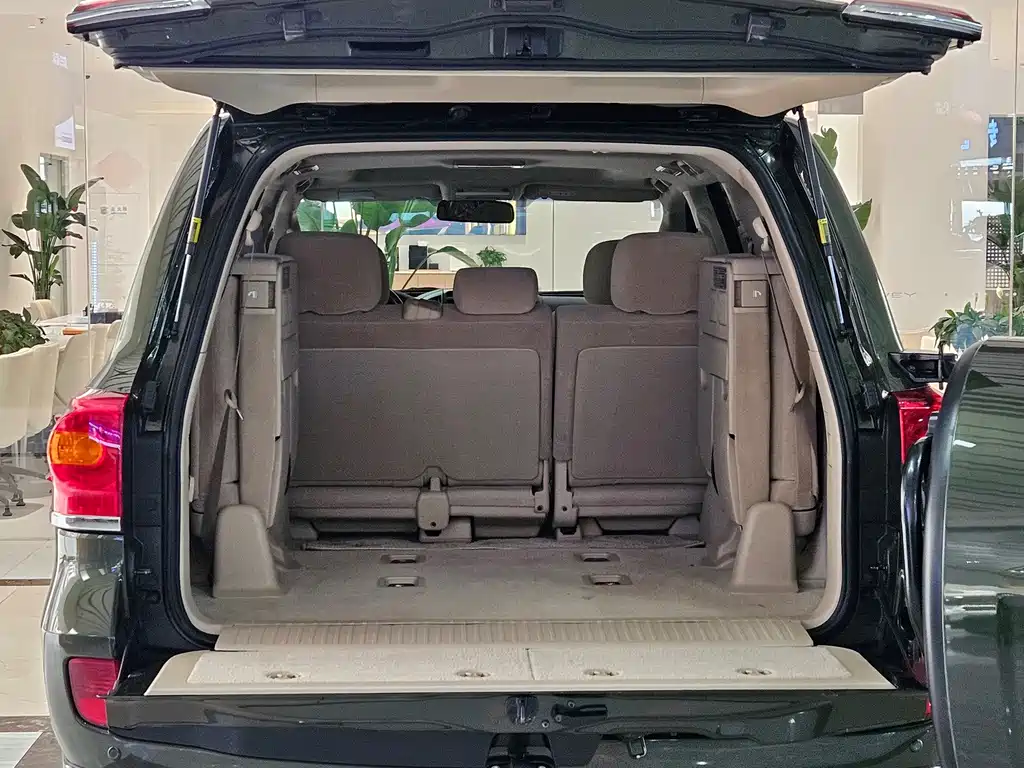 Toyota Land Cruiser — миниатюра 30