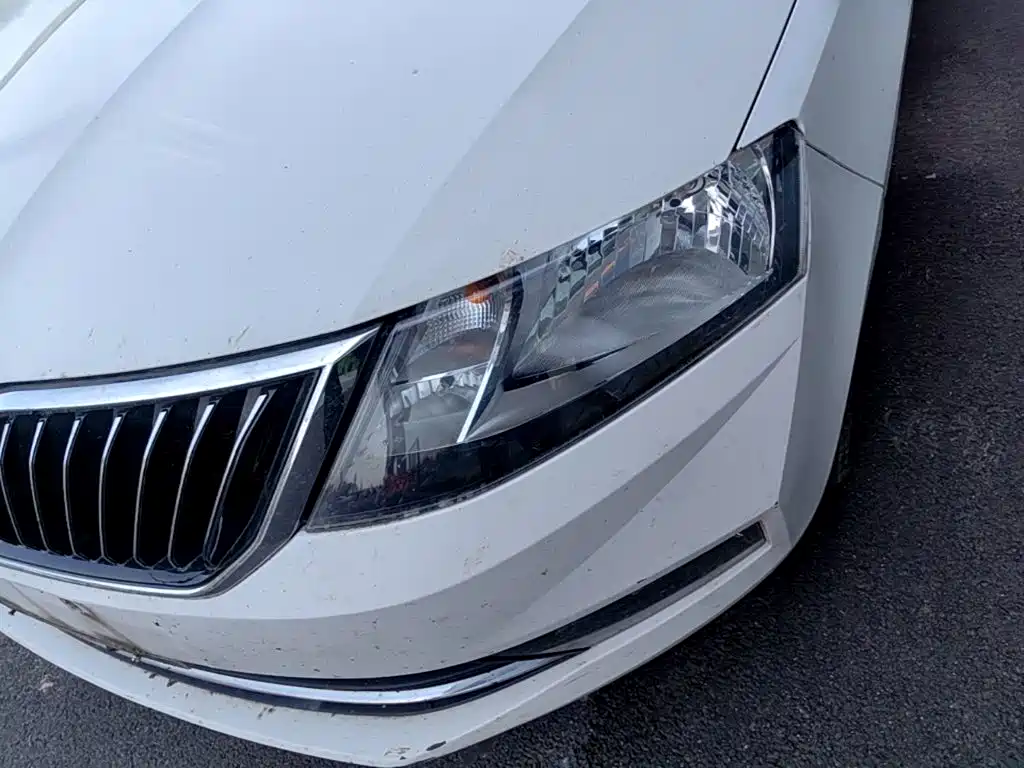 Skoda Rapid — миниатюра 24