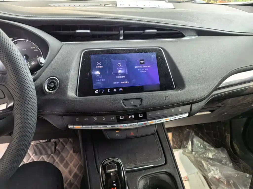 Cadillac XT4 — миниатюра 10