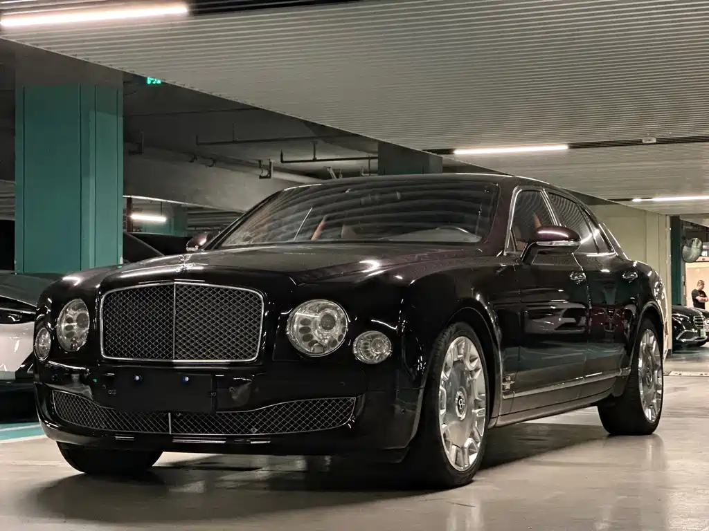 Купить Bentley Mulsanne