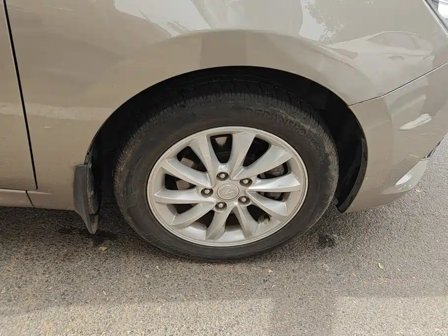 Changan V7 — миниатюра 6
