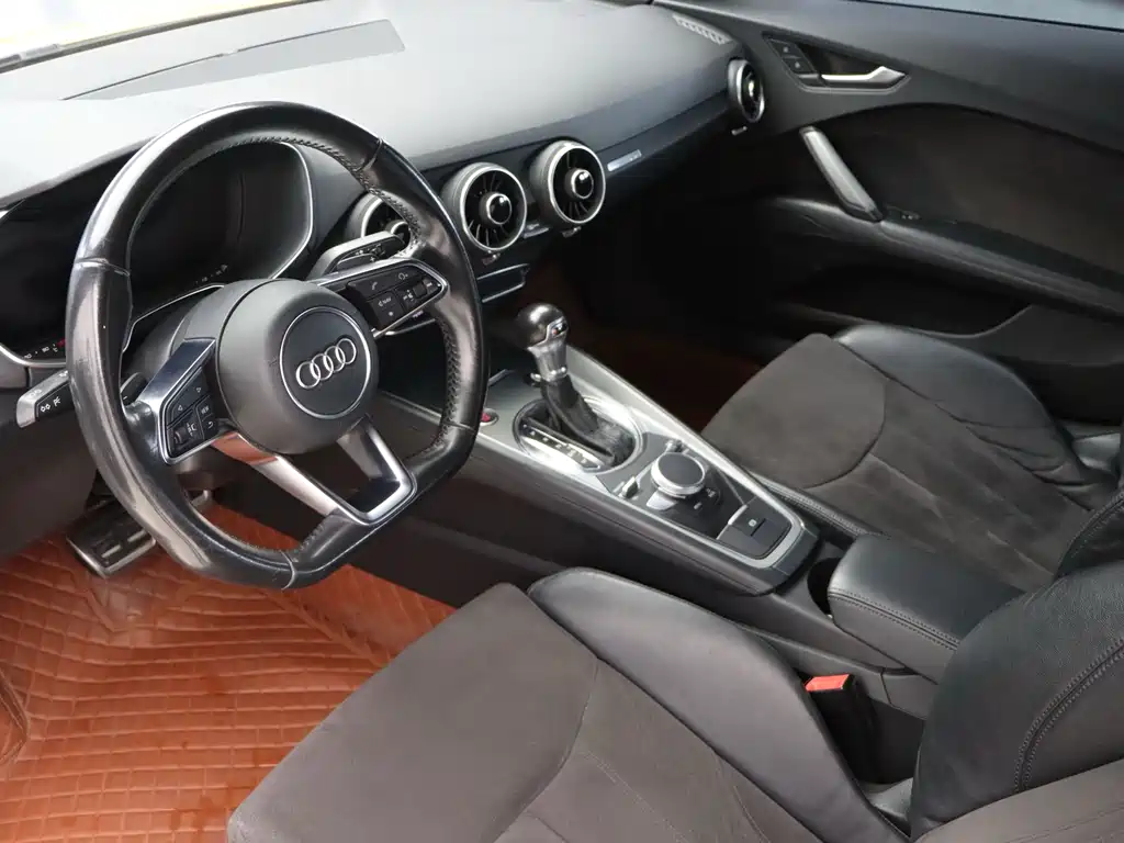 Audi TT 2015 TT Coupe 45 TFSI