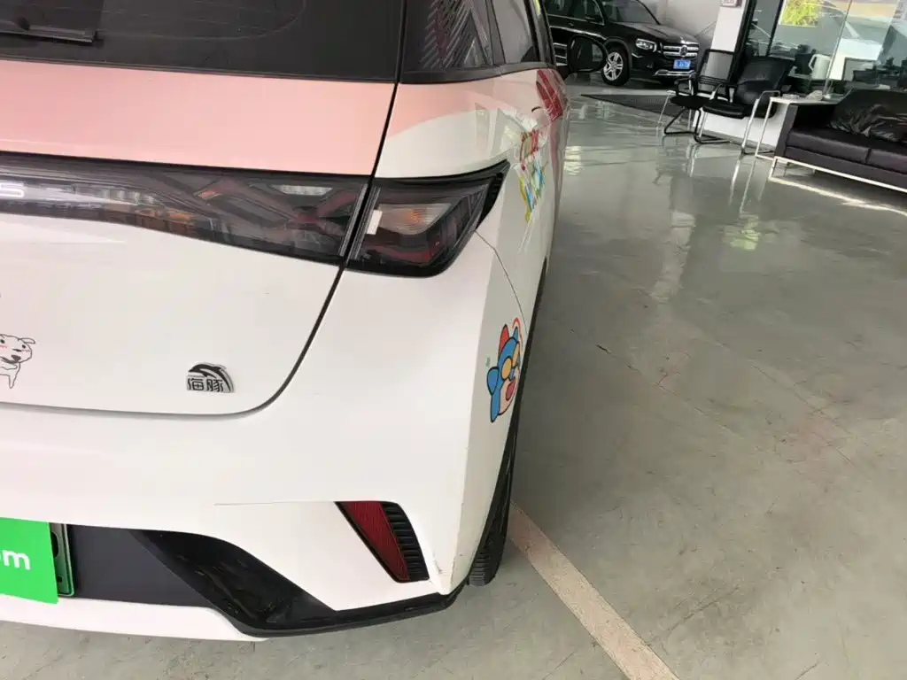 BYD Dolphin — миниатюра 8