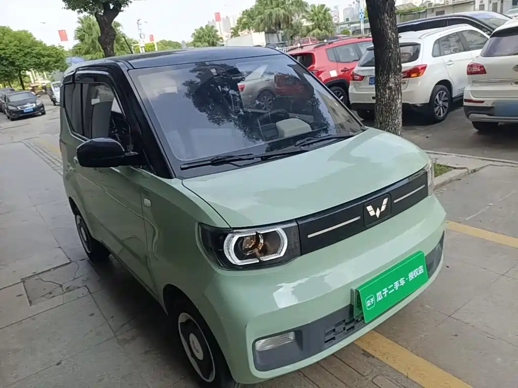 Wuling MINIEV — миниатюра 4