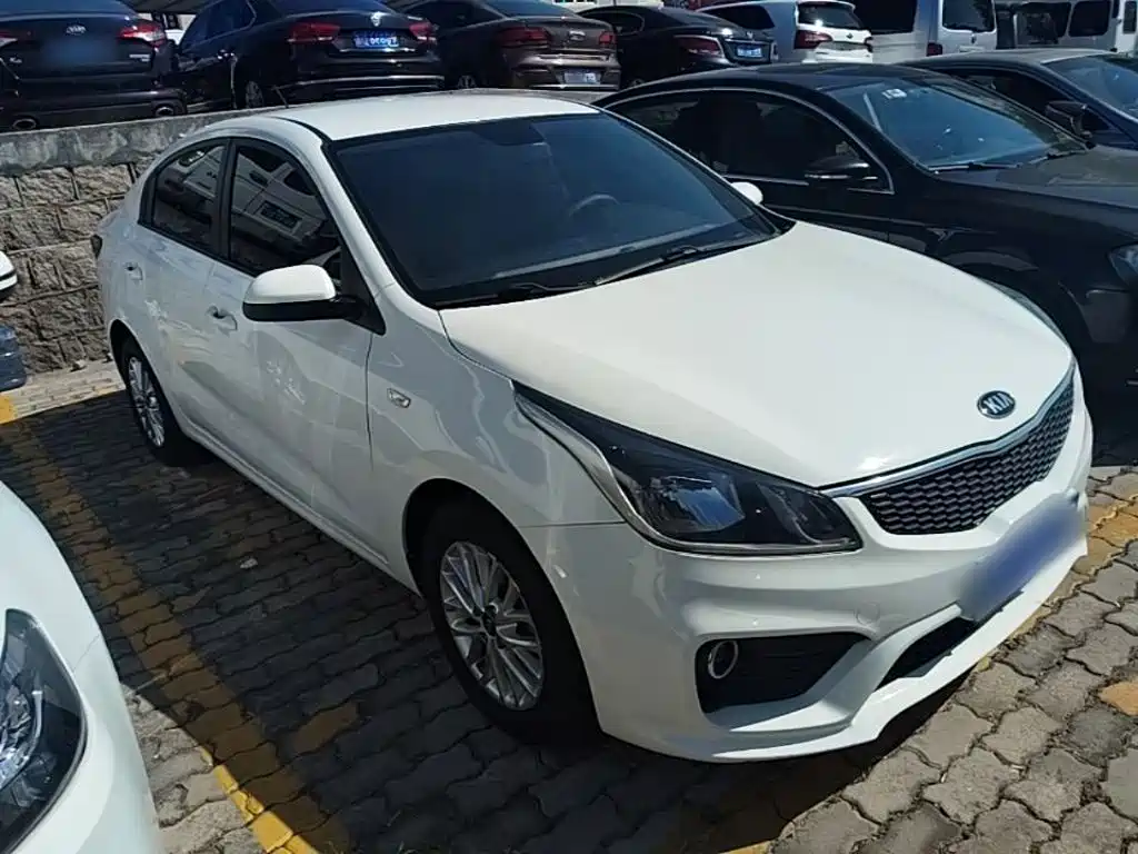 Kia K2 — миниатюра 4
