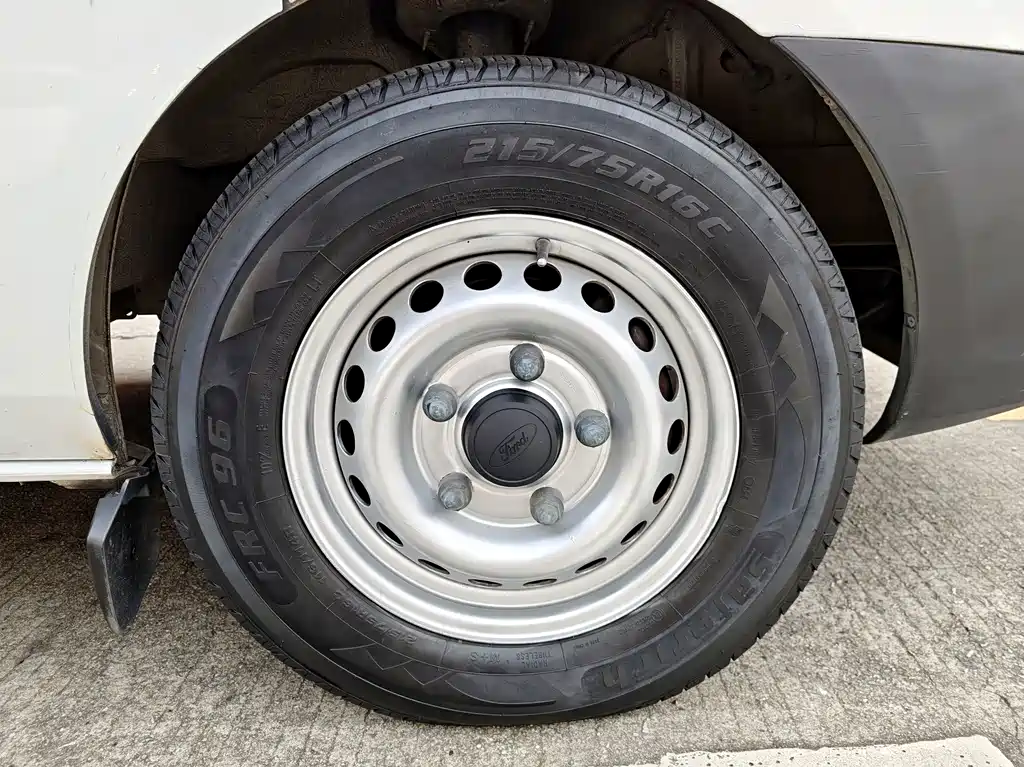 Ford Transit — миниатюра 23